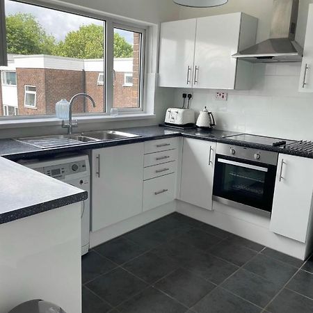 Apartmán Cozy Flat 15 Mins From City Centre With Parking Cardiff Exteriér fotografie